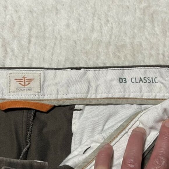 Dockers Mens Classic Khaki Brown Pants Flat Front Size 36 x 32 - Picture 6 of 12
